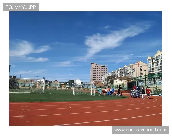 学校体育场馆向社会开放 提高资源利用率